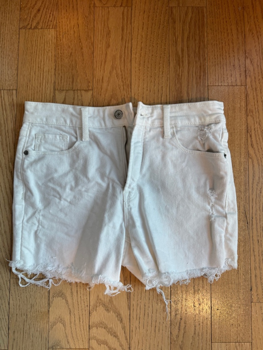 Old Navy White Denim Frayed-Hem Jean Shorts